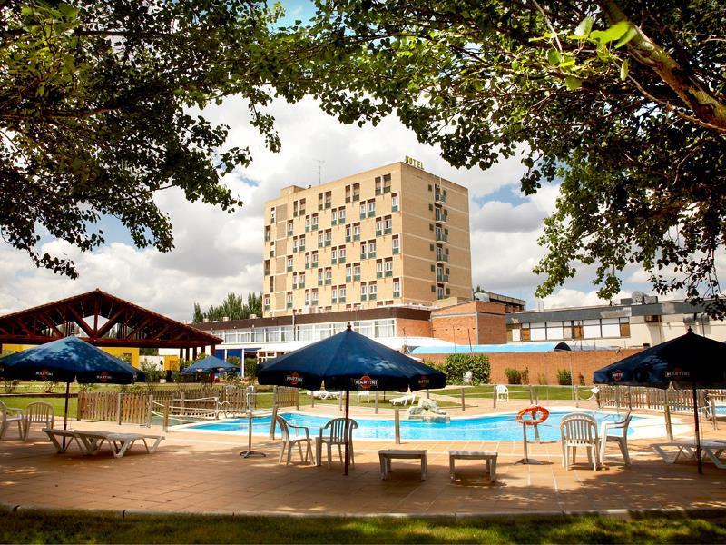 Rey Sancho Palencia Hotel Екстериор снимка