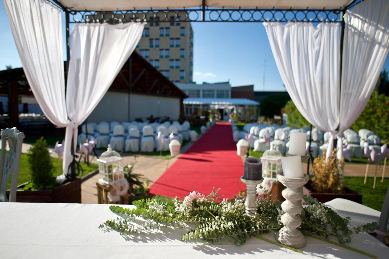 Rey Sancho Palencia Hotel Екстериор снимка